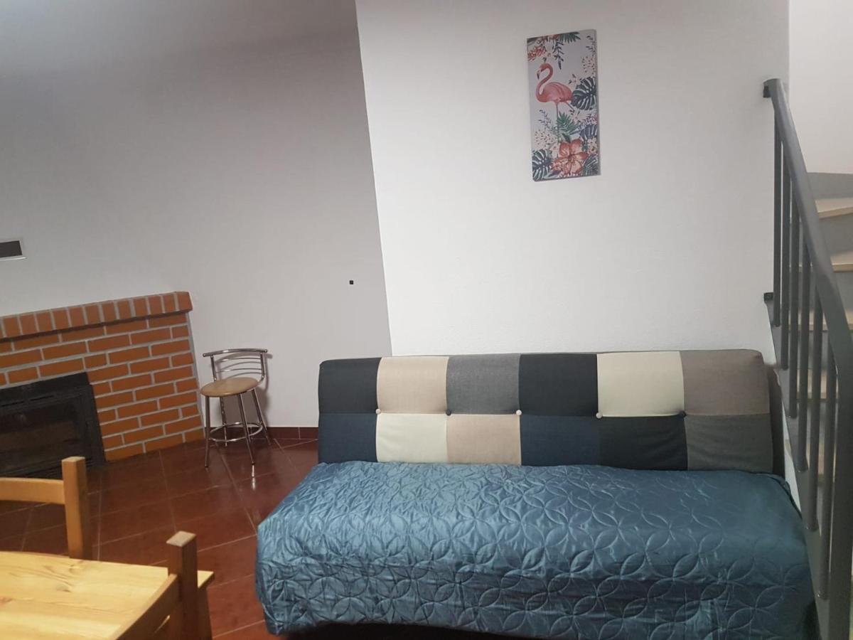 Casa Dos Avos E Netos Holiday home Fundao